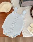 Set aus Strickjacke und Overall