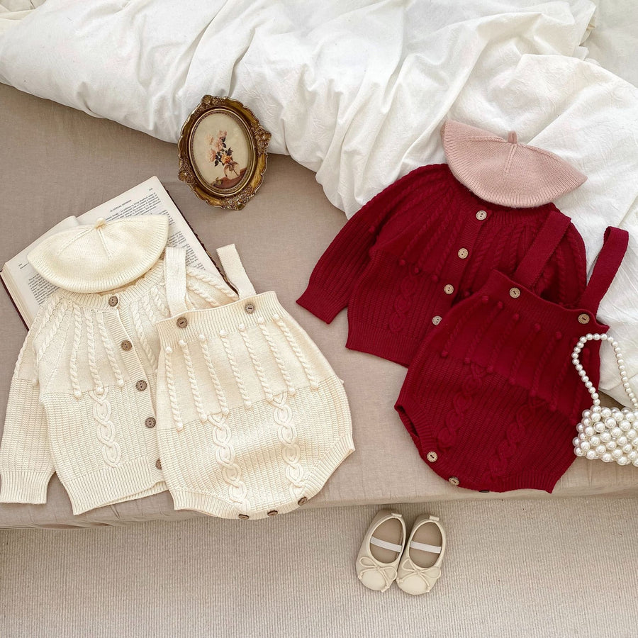 Neutrales Strickset für Mädchen (Rot und Weiß)