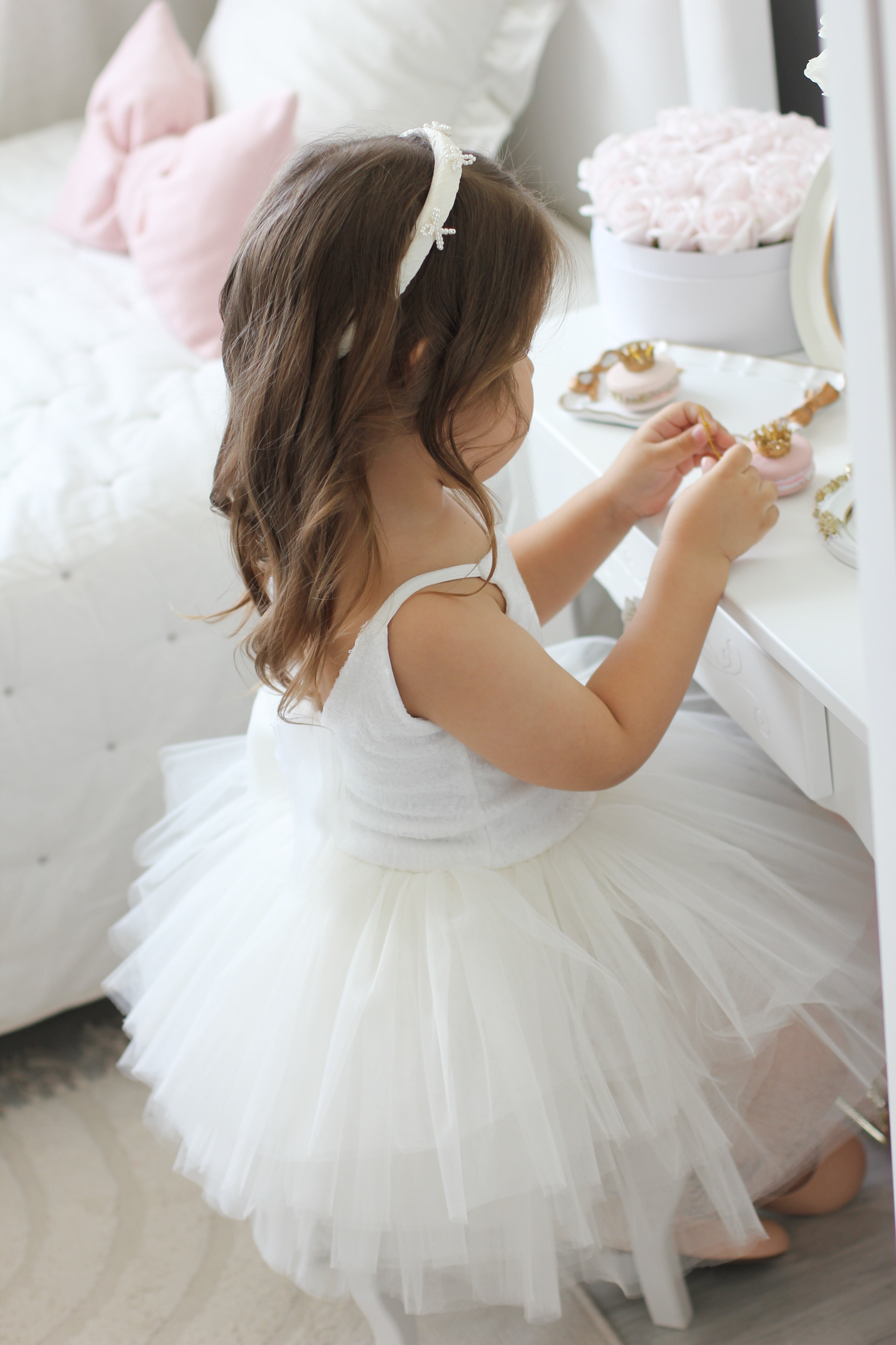 Luxuriöses handgefertigtes Kleid für besondere Anlässe