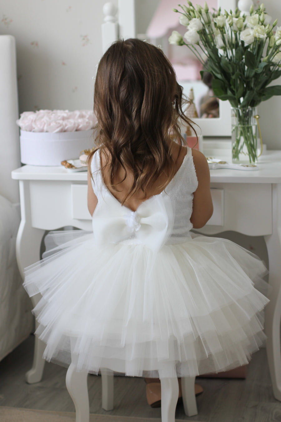 swan princess dress vanilla This is like a hybrid of Belle and Odette Swan Princess Meow Fruit Swan Fantasy 2.0