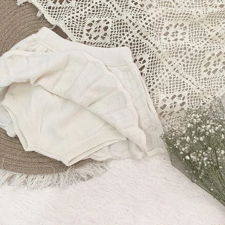 Strickrock mit integrierten Shorts
