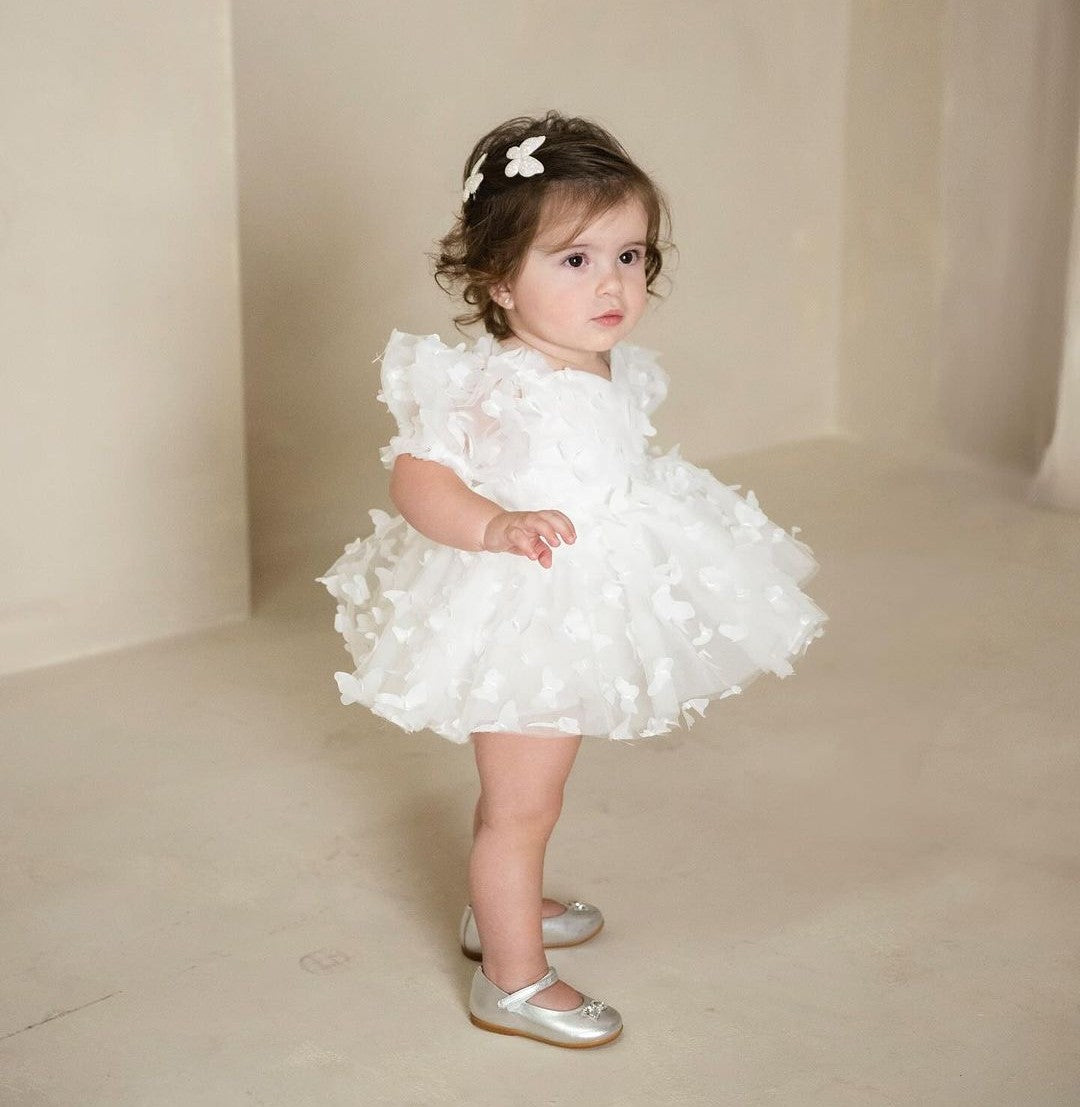 Weißer Schmetterlings-Strampler von MIK &amp; ME (Vorbestellung)