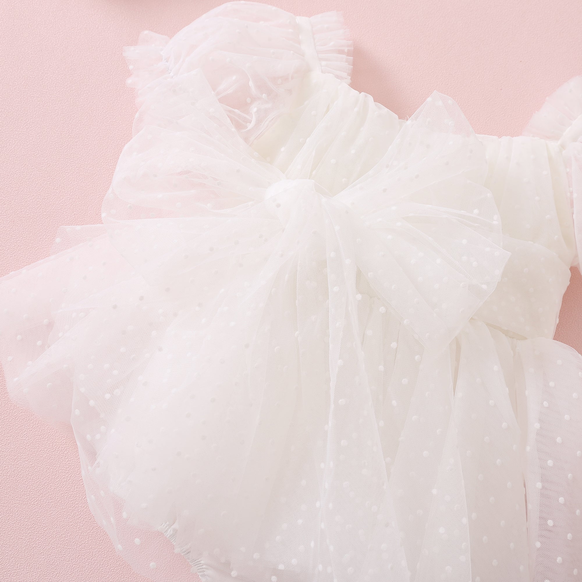 Party Stramplerkleid mit Schweizer Punkten