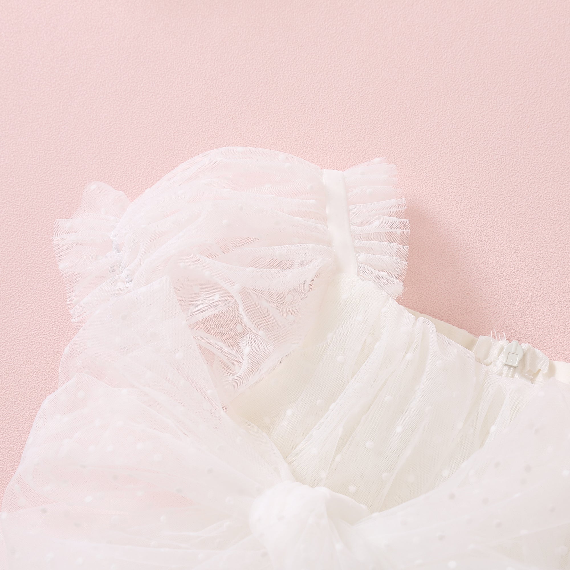 Party Stramplerkleid mit Schweizer Punkten