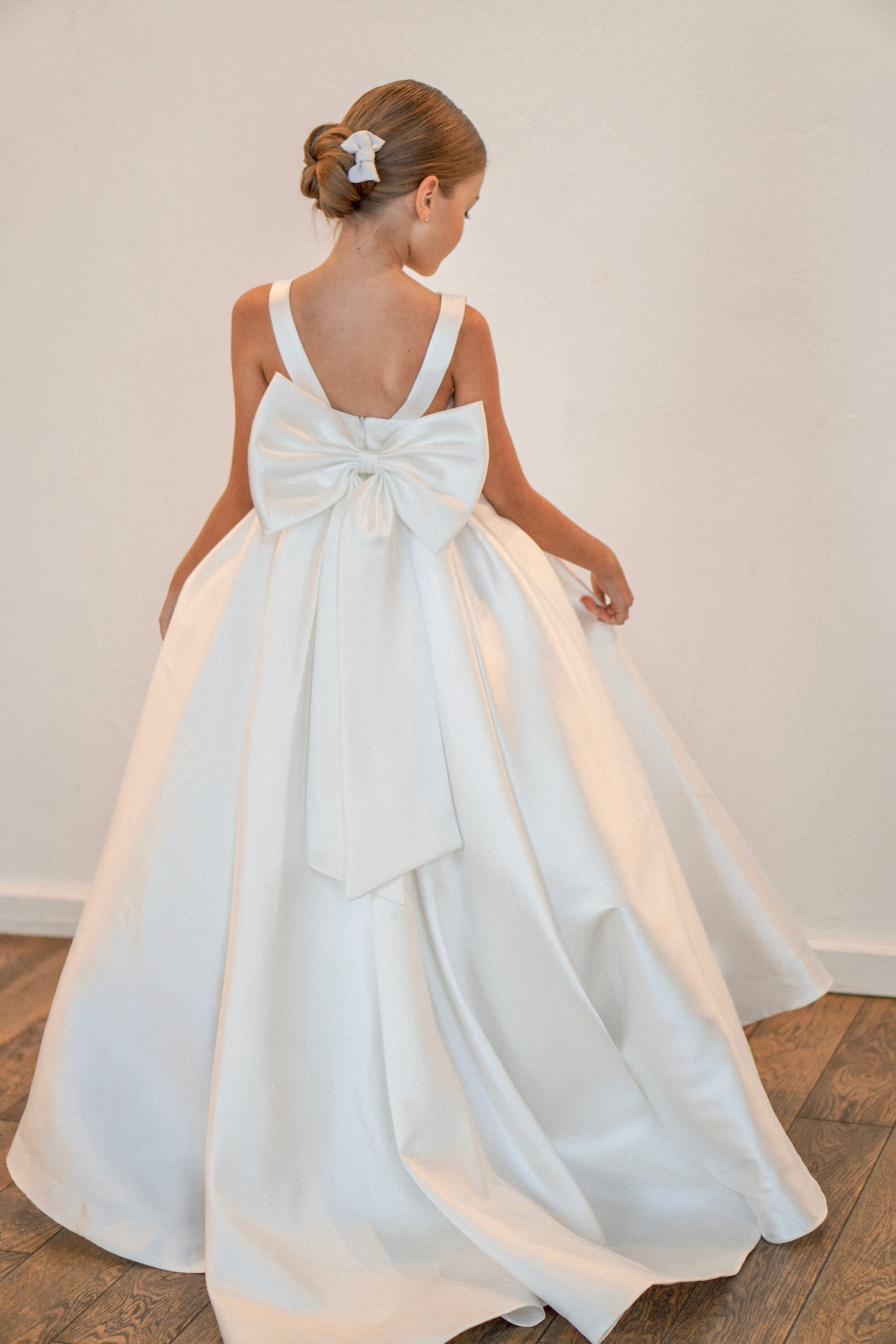 Sophia Mikado Blumenmädchenkleid (Auf Bestellung) Elfenbein