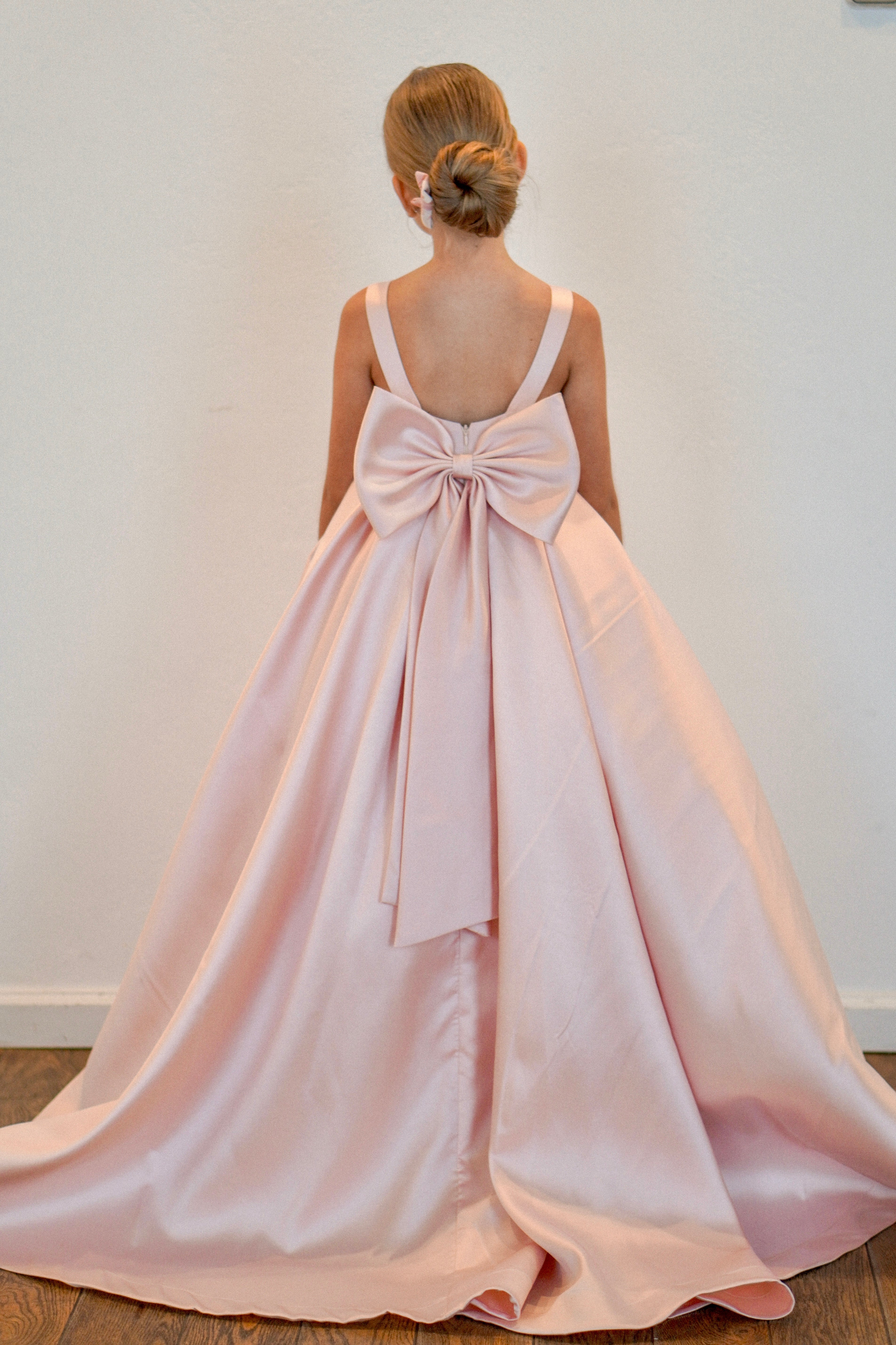 Sophia Mikado - Kleid für besondere Anlässe für Mädchen (Auf Bestellung gefertigt)