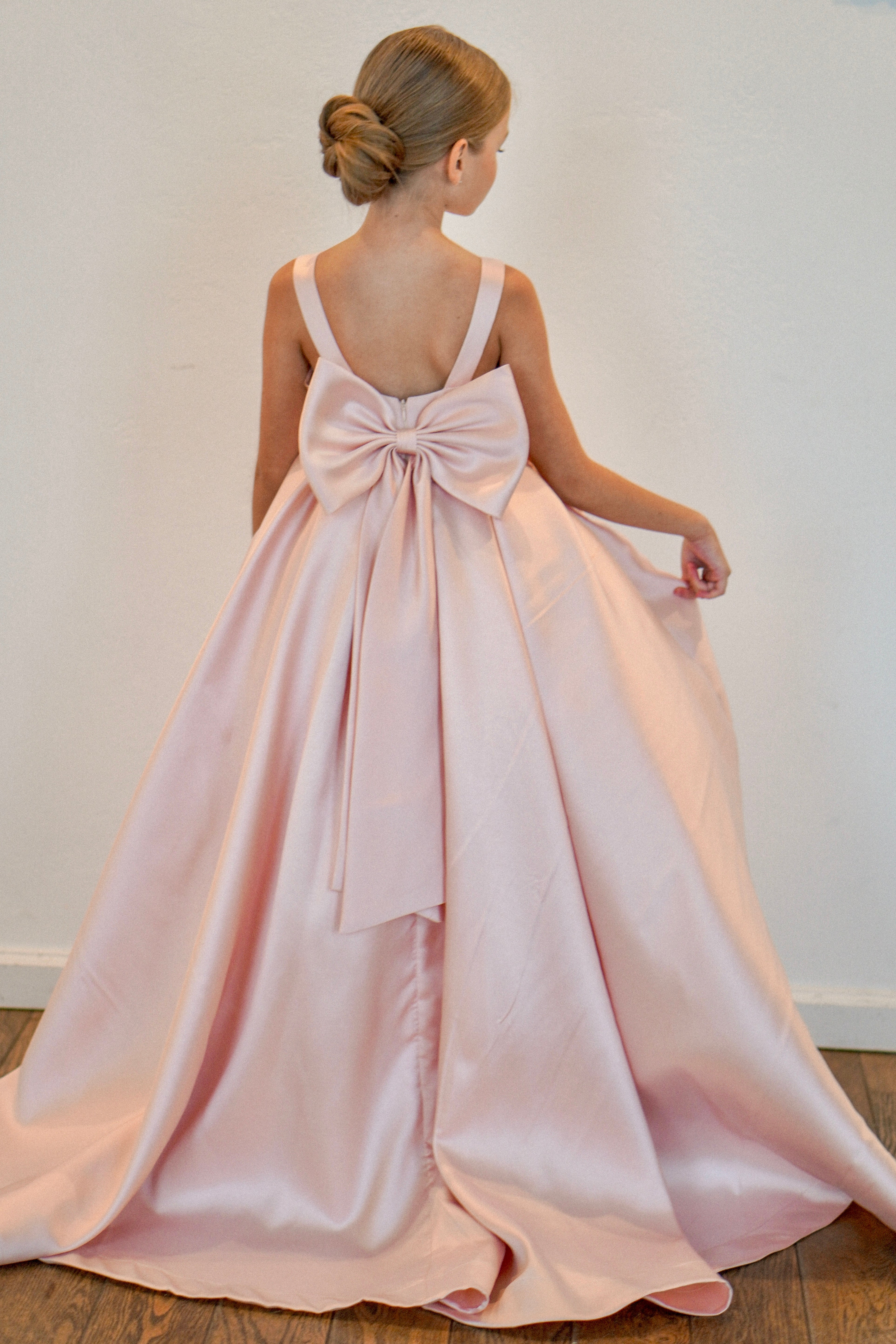 Sophia Mikado - Kleid für besondere Anlässe für Mädchen (Auf Bestellung gefertigt)