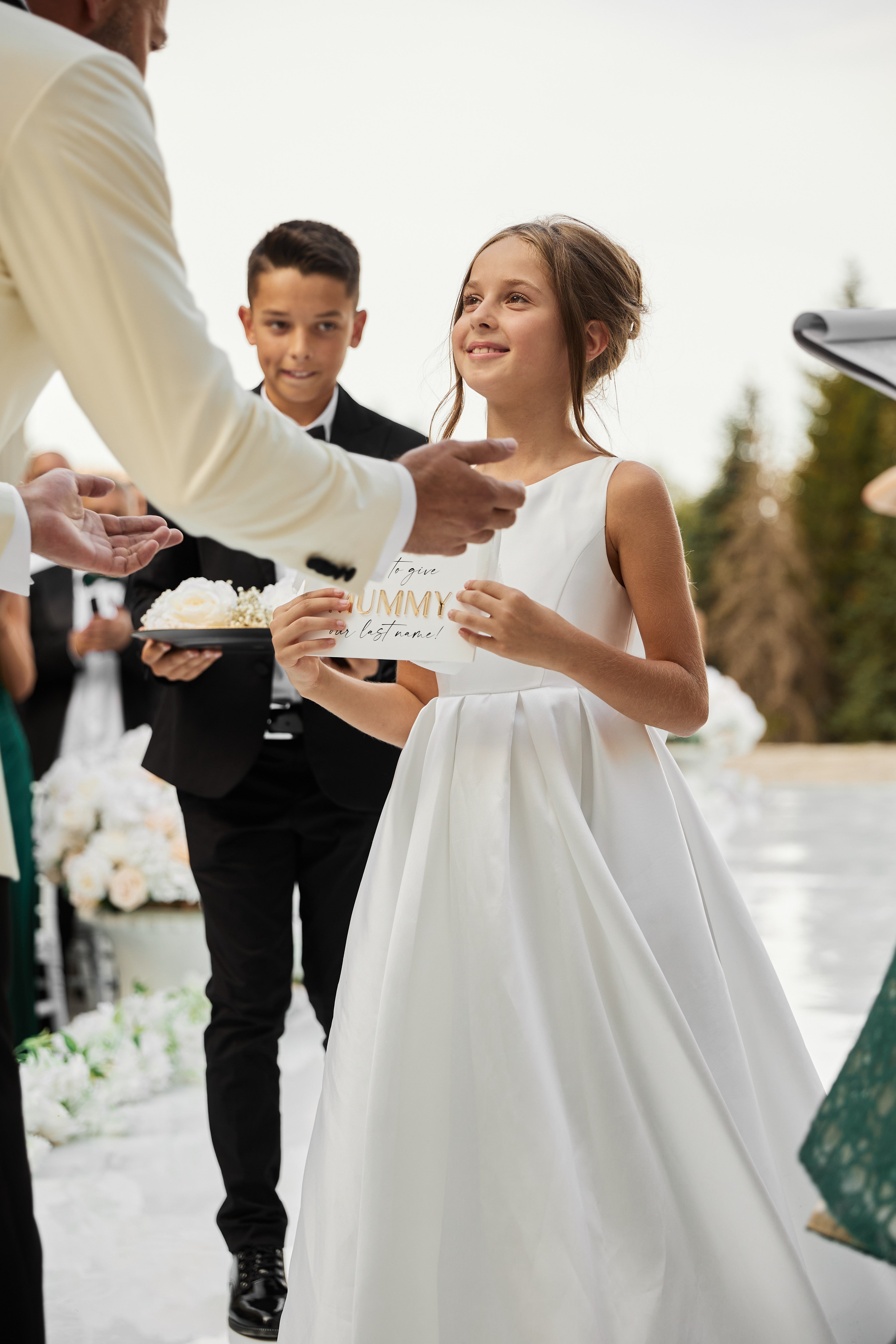 Sophia Mikado Blumenmädchenkleid (Auf Bestellung) Elfenbein