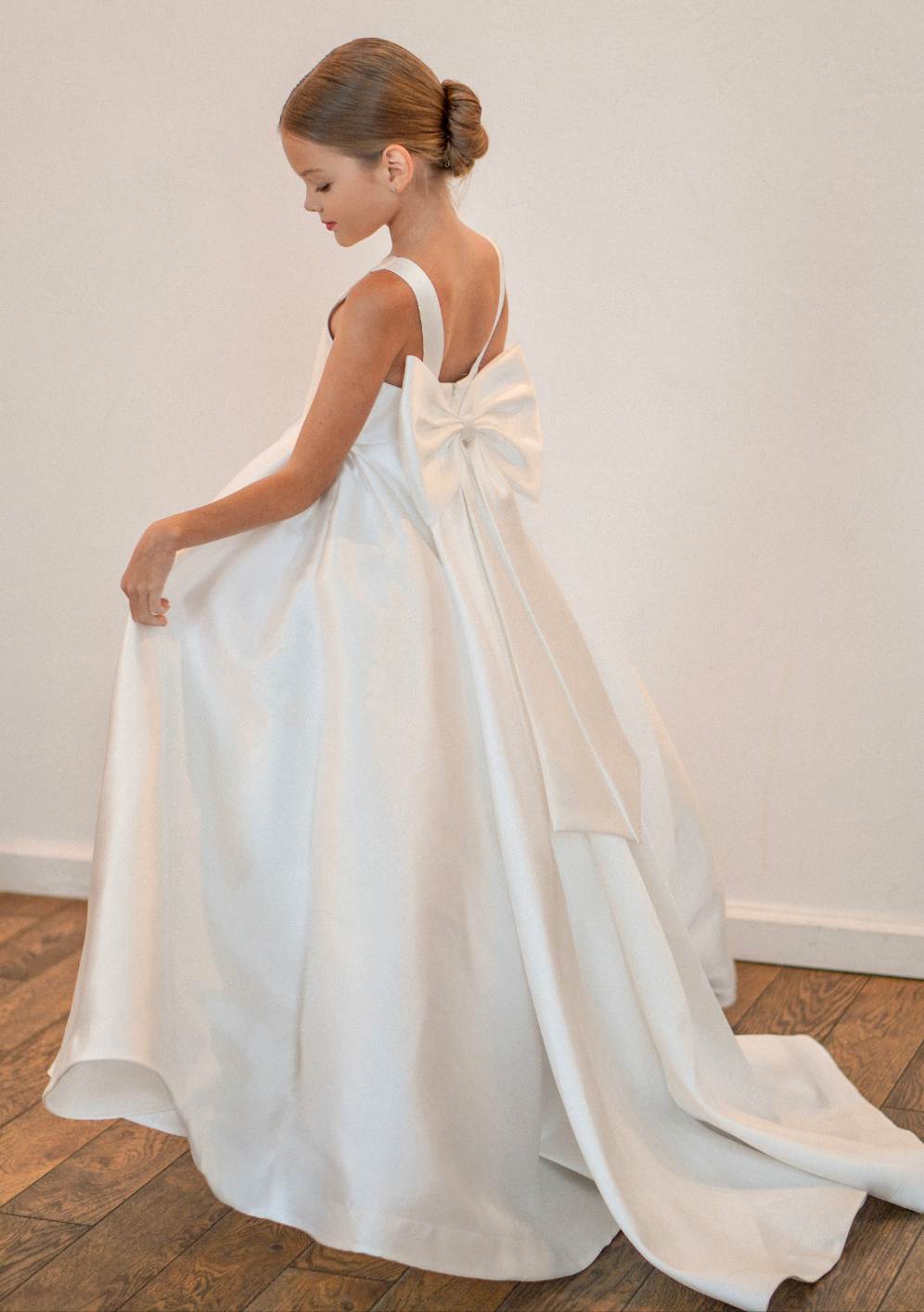 Sophia Mikado Blumenmädchenkleid (Auf Bestellung) Elfenbein