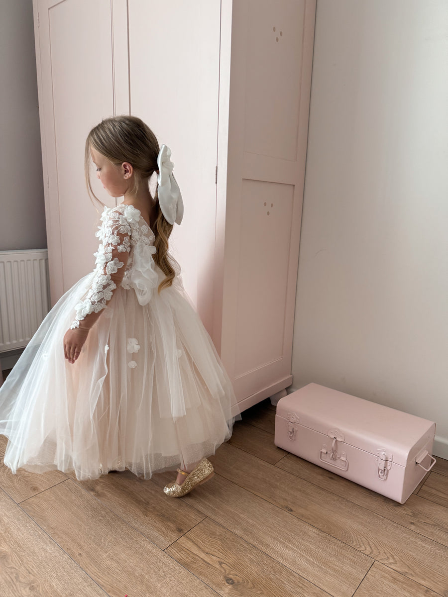 Penelope Lace Dress - Handmade in Europe 4-5 weeks