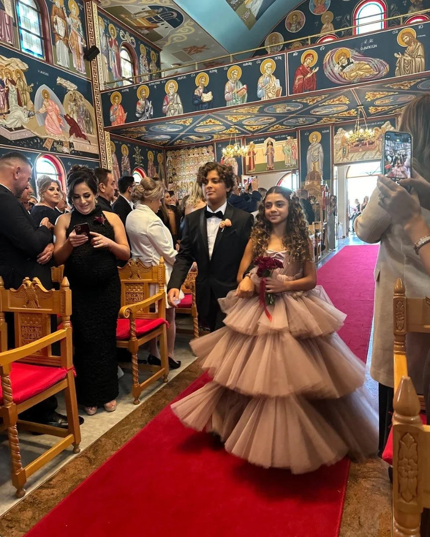 Vienna Dress – Vorgestellt im britischen VOGUE-Magazin (Auf Bestellung gefertigt)