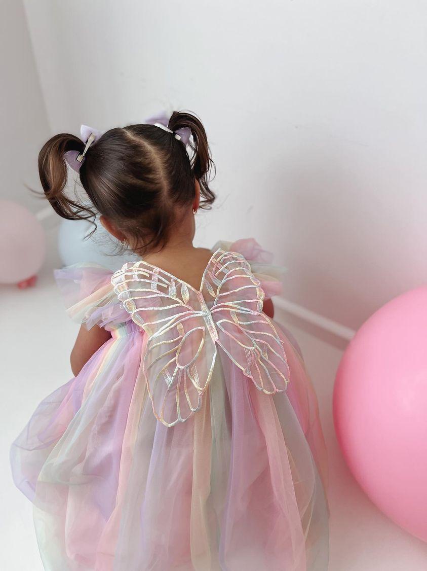 Pastellfarbenes Tutu mit Feenflügeln