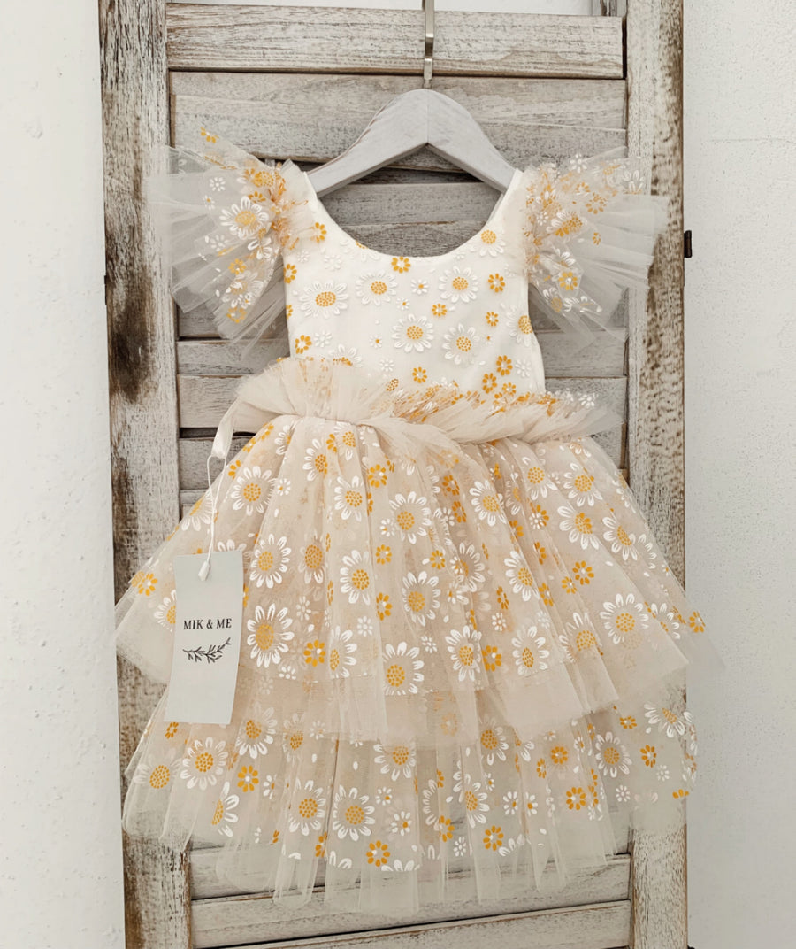 Daisy Dreams Dress – Mik Me - Main Image
