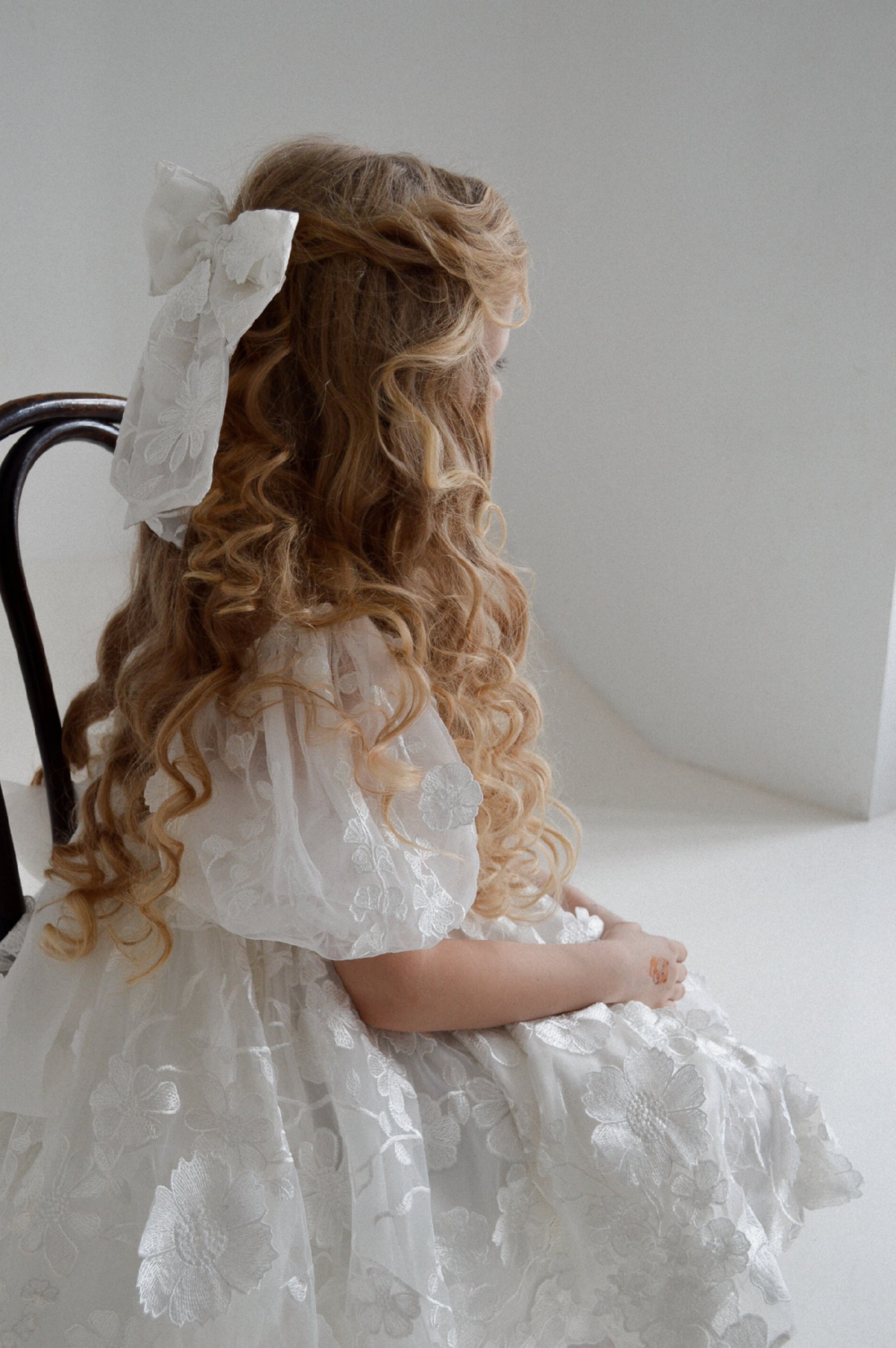 Hope-Kleid und Haarschleife (Auf Bestellung gefertigt)
