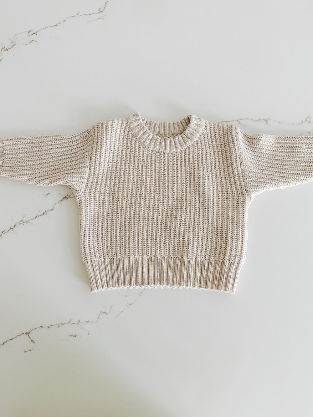 متماسكة مكتنزة