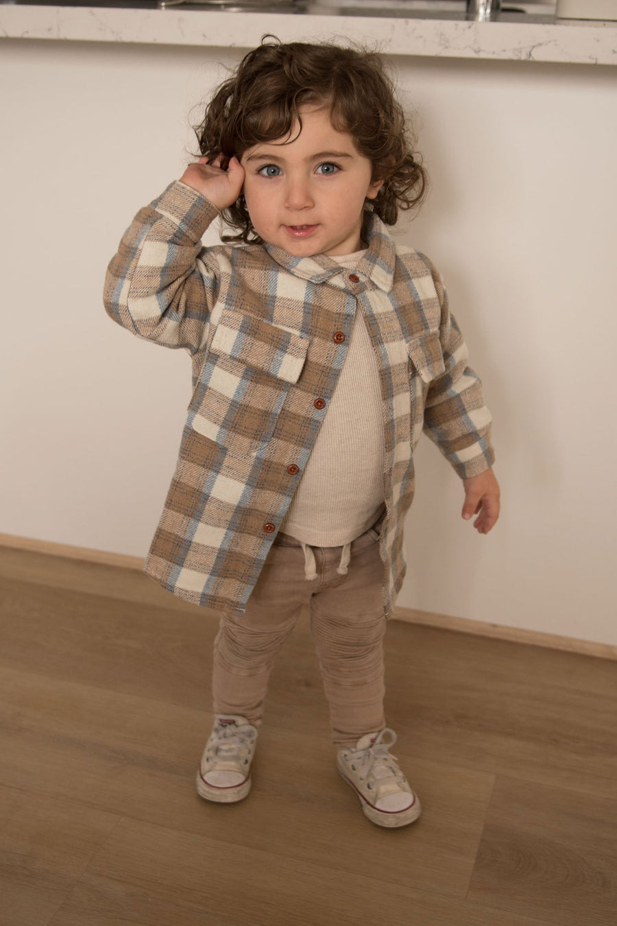 Caleb-Shirt